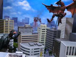Illustration for article titled Japanese Plastic Figurines and Dioramas Sure Are Cool